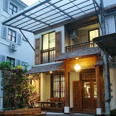 Villa Nittra Singharaj Чиангмай Экстерьер фото